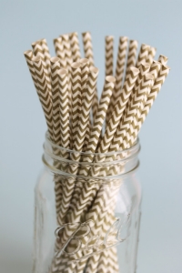 Pajitas de papel zig zag oro
